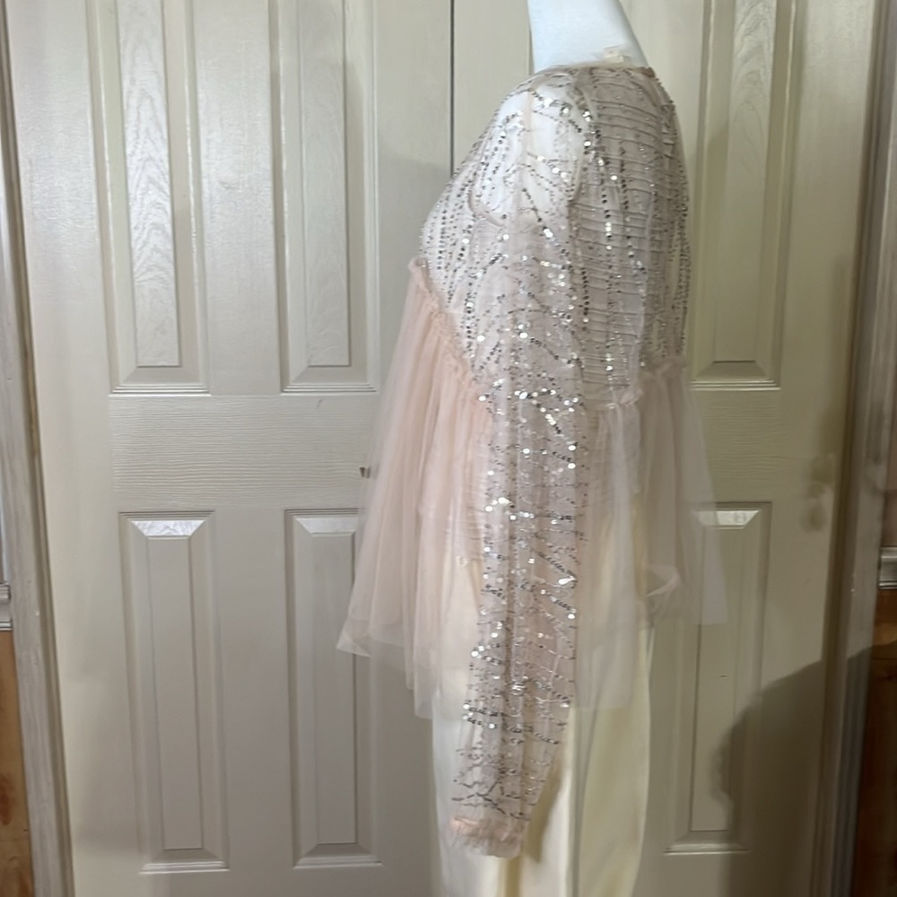 Forever That Girl Embellished Sheer Top - New Small (256T) - Picture 3 of 7